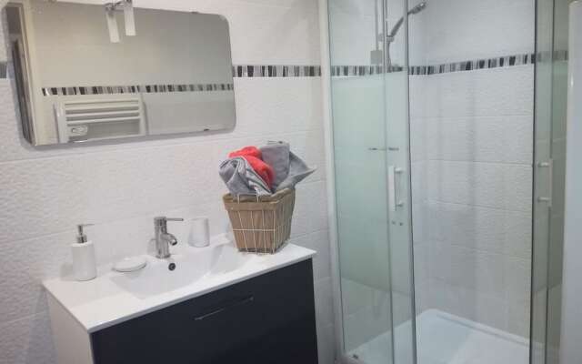 Appartements les mimosas & piscine