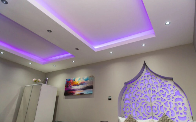 Aphrodite Suites Huddersfield