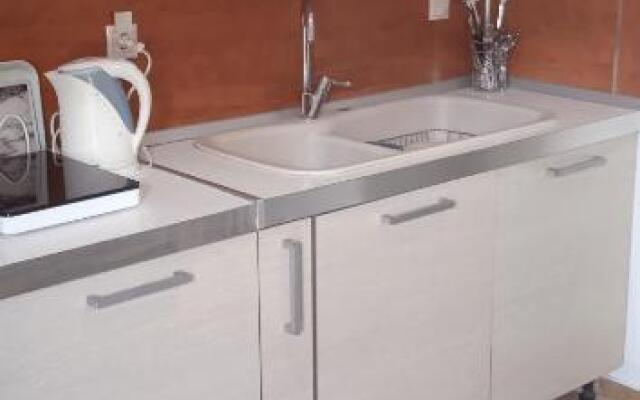 lemonishouse by the sea 1