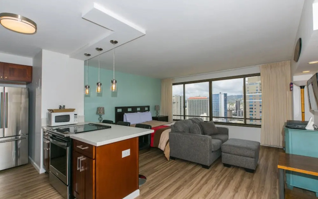 Discovery Bay 3505 1 Bedroom Condo