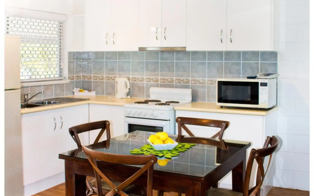 Clifton Sands Holiday Apartments