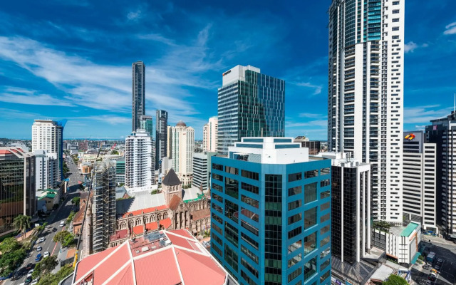 Oaks Brisbane Lexicon Suites