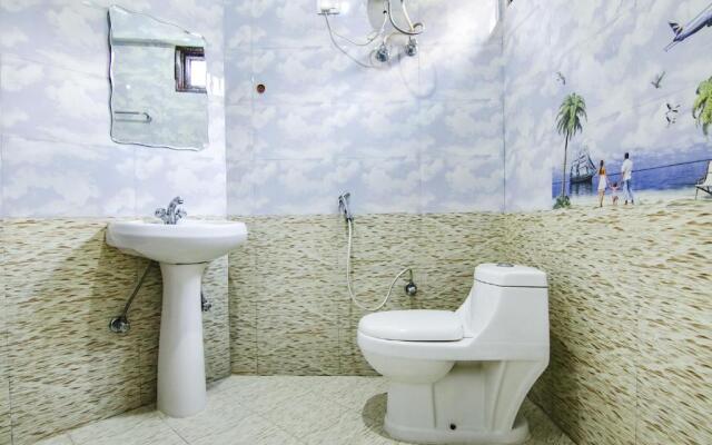 Fabhotel Rosewood Inn I