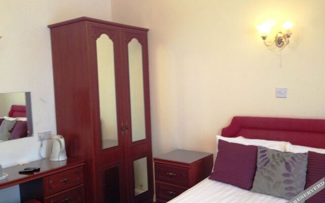 3 Tuns Coaching Inn