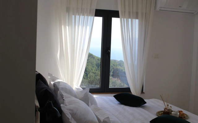 Royal Villa 2