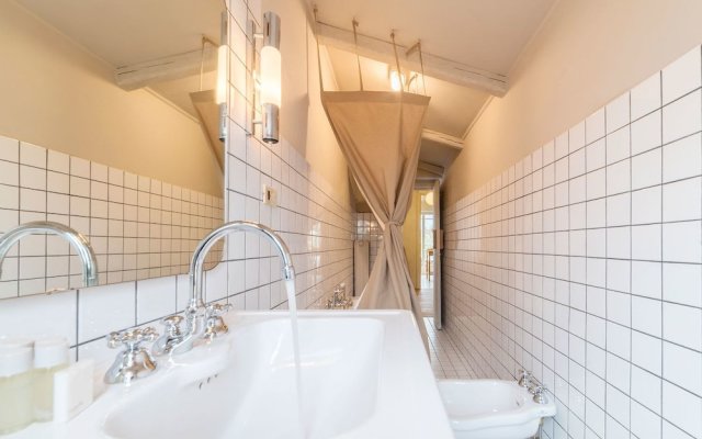 Unique Stylish Flat Up To 6 Guests Near Vatican