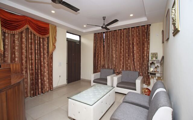 OYO 6495 Hotel Eden Greens