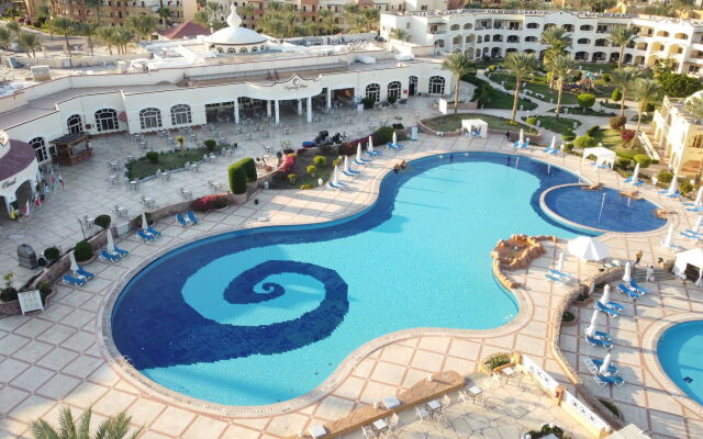Regency Plaza Aqua Park & SPA