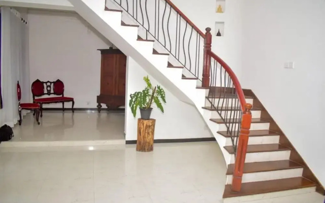 Rooftop Garden - 3 Bedrooms - Parking - 10minbeach