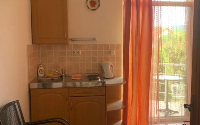 Alex Apartman