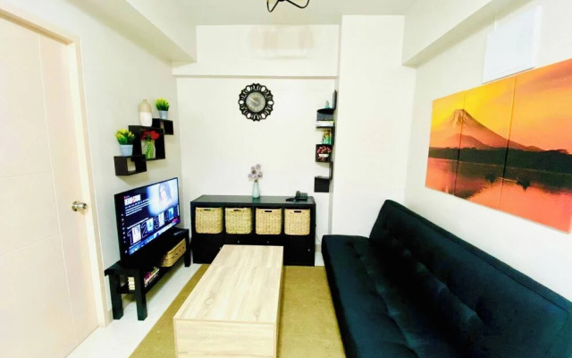 2br Unit at Asmara Near St Lukes Medical Center