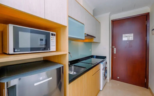 Best Deal And Comfy Studio At Menteng Park Apartment