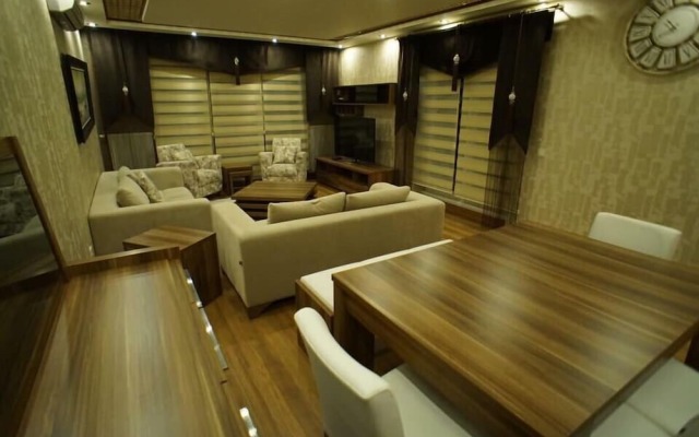 Julia Domna Apartments