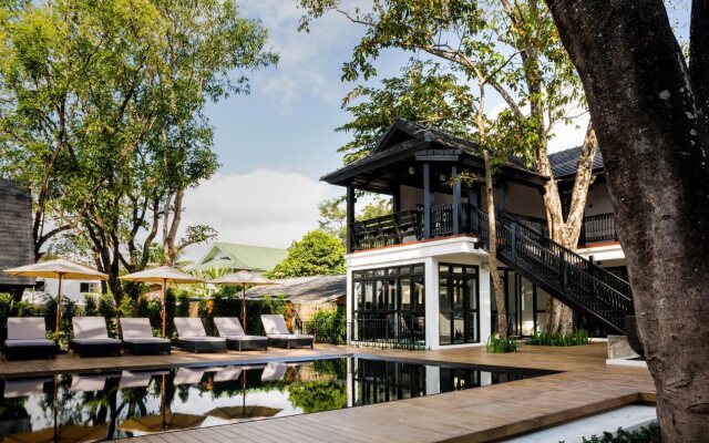 MORA Boutique Hotel