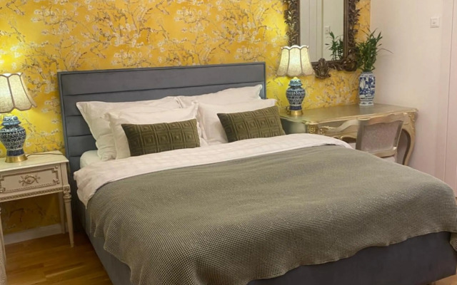 Prague center two minutes walk to Wenceslas Square