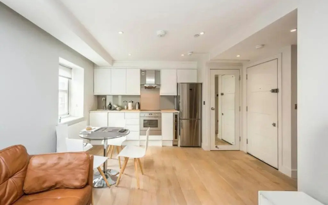 Cleveland Street by Aeria Apartments