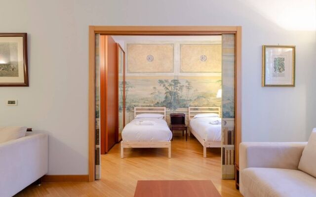 JOIVY Lovely Apt with Communal Pool in Nervi