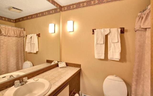 Sunrise Village East Glade B3