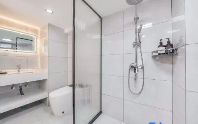 Bauhinia Intelligent Hotel