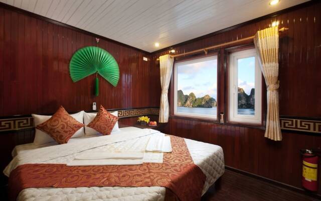 Halong Moonlight Cruises