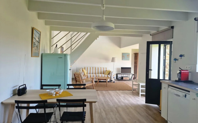 Holiday Home in Plougasnou Near Guerzit Beach