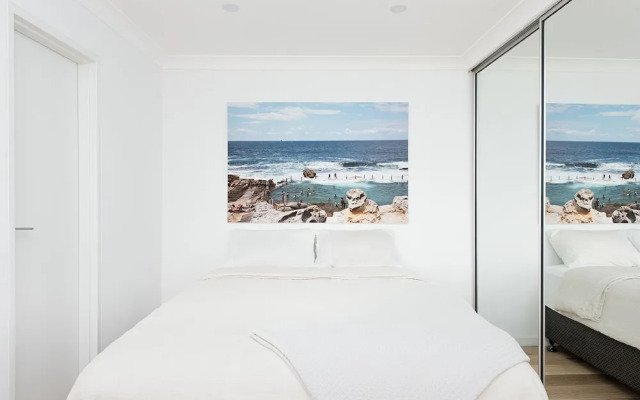 Right on Bondi H340