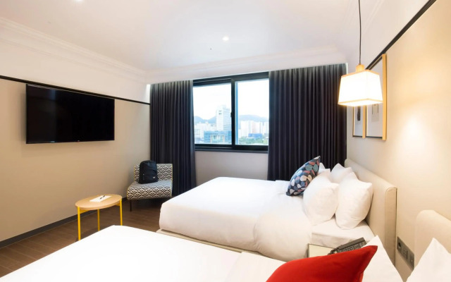 Brown Dot Hotel Jinju Chungmugong