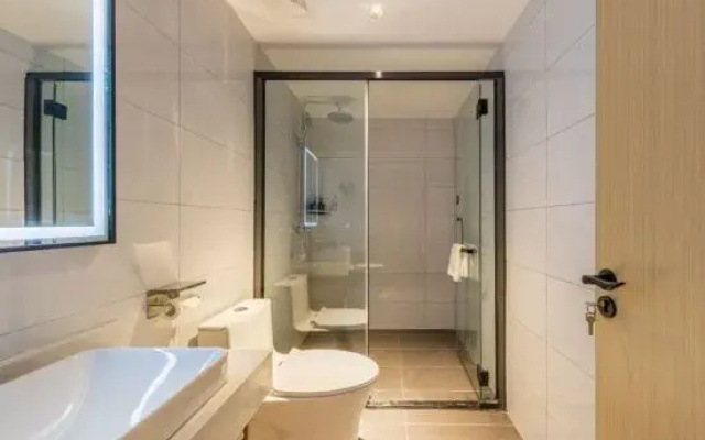 GreenTree Inn Express Hotel (Dongying Lijin Ginza Mall)