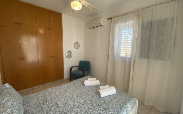 BlueBell Holiday Home DPS01