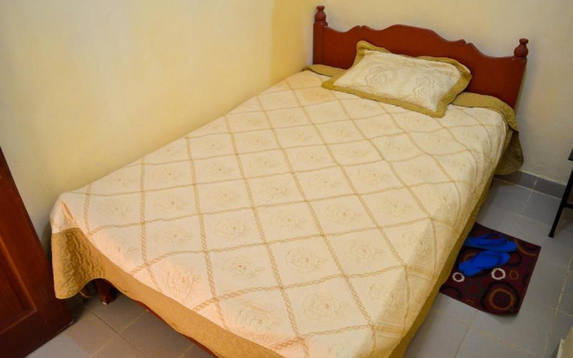 Saboti Hotel
