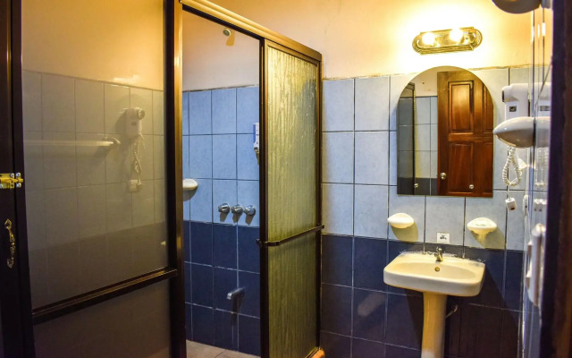 Hostel La Choza Inn