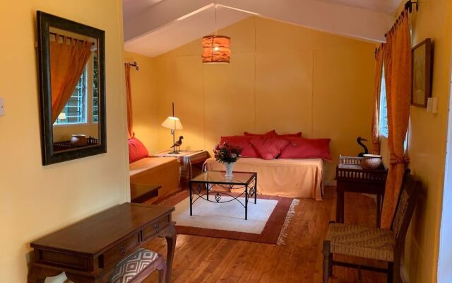 Kawamwaki Farm House