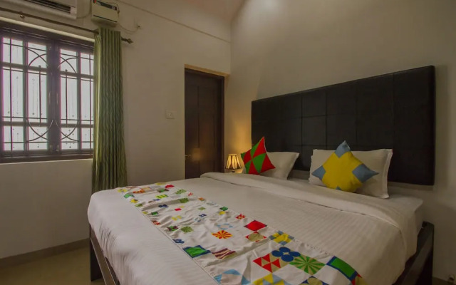 OYO 16519 Home Elegant 3BHK Parra