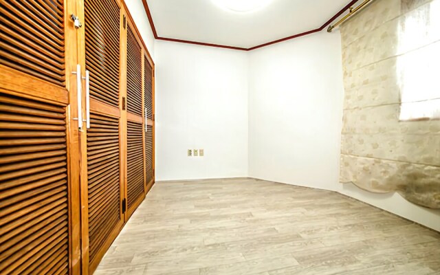 Jeju Dongsan Nara Pension