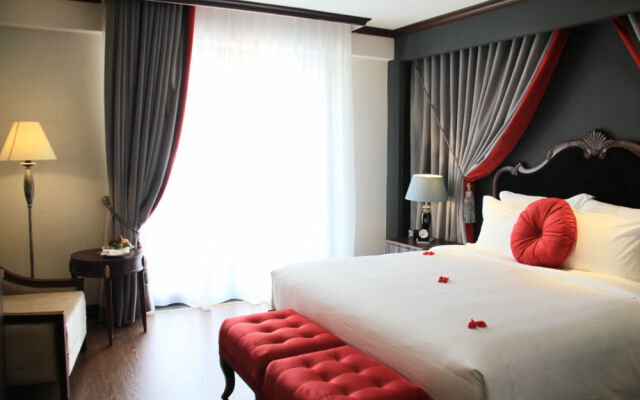 The Scarlett Boutique Hotel