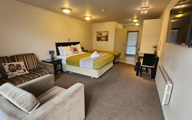 De Lago Motel Apartments – Guest Rooms – Christchurch