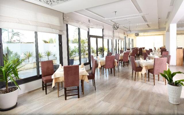 Lescure Business Hôtel and SPA
