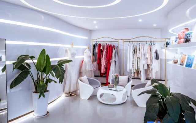 Yunzhiguo Yunduan Lakeview Holiday Hotel