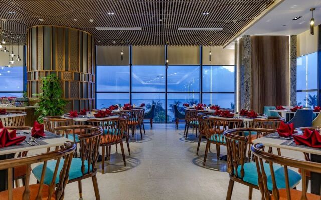 Peninsula Hotel Danang