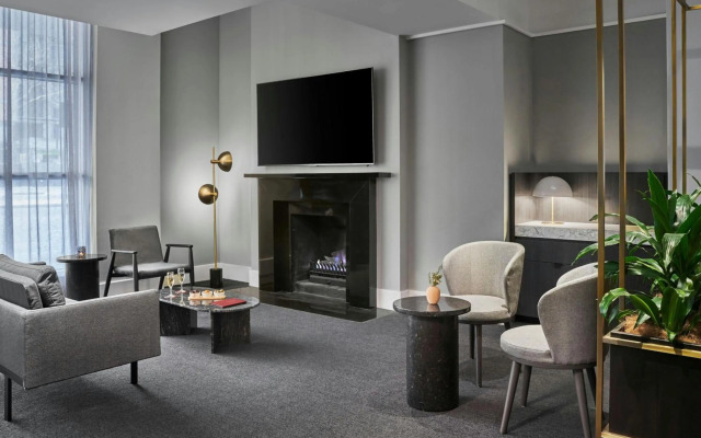 Melbourne Marriott Hotel
