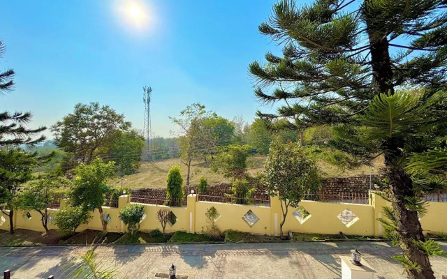 Luxury 4 Bedroom's Independent villa