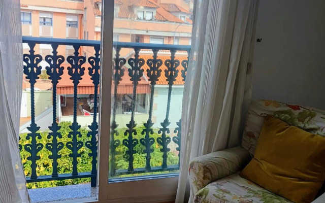 Apartamentos Vistalegre con jardín cerca del mar 2