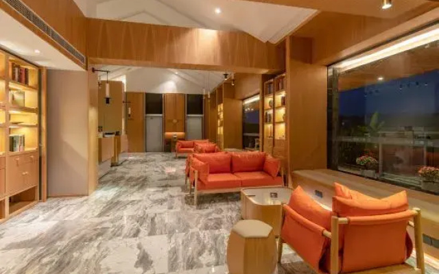 Dujiangyan Wooden Court  Hotel