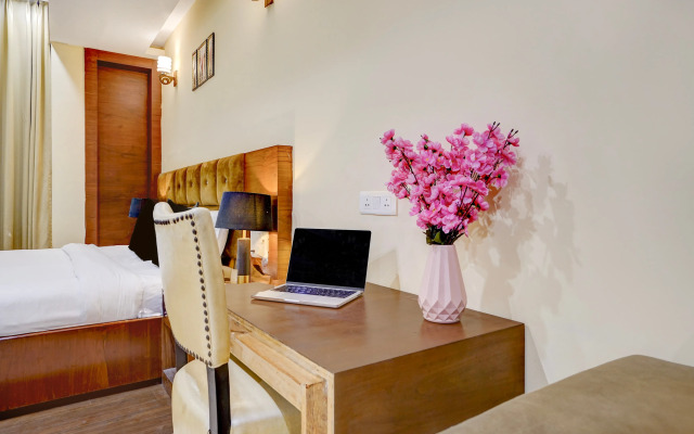 Townhouse Oak Sector 47 Near Medanta