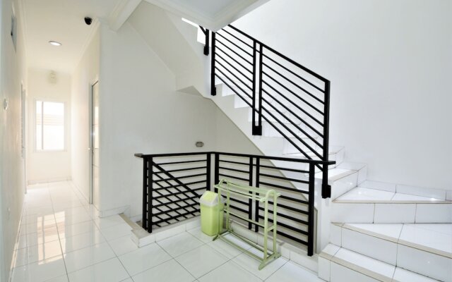 ZEN Rooms Basic Sunter Agung Utara Syariah