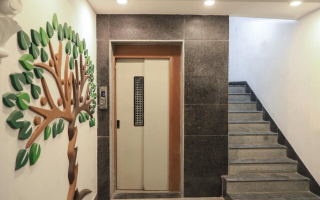 Navvada Regency By OYO Rooms
