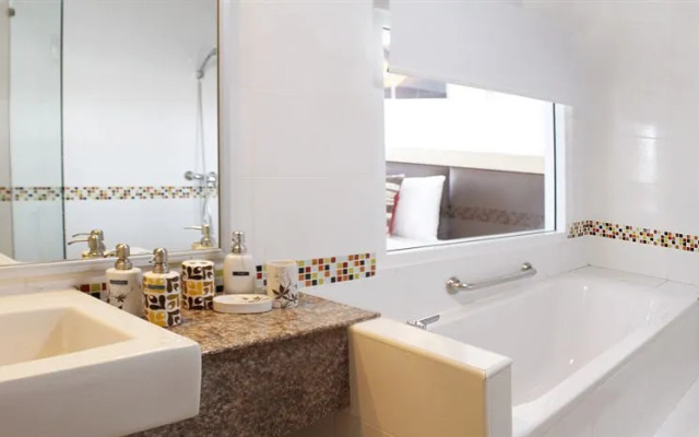 OYO 234 Tara Grande Hotel & Spa