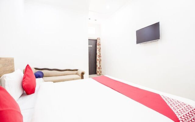 Oyo 37341 Heritage High