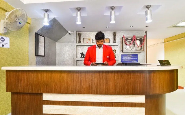 OYO Flagship 36422 Hotel Maruthi