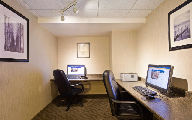 Best Western North Bay Hotel & Conference Centre